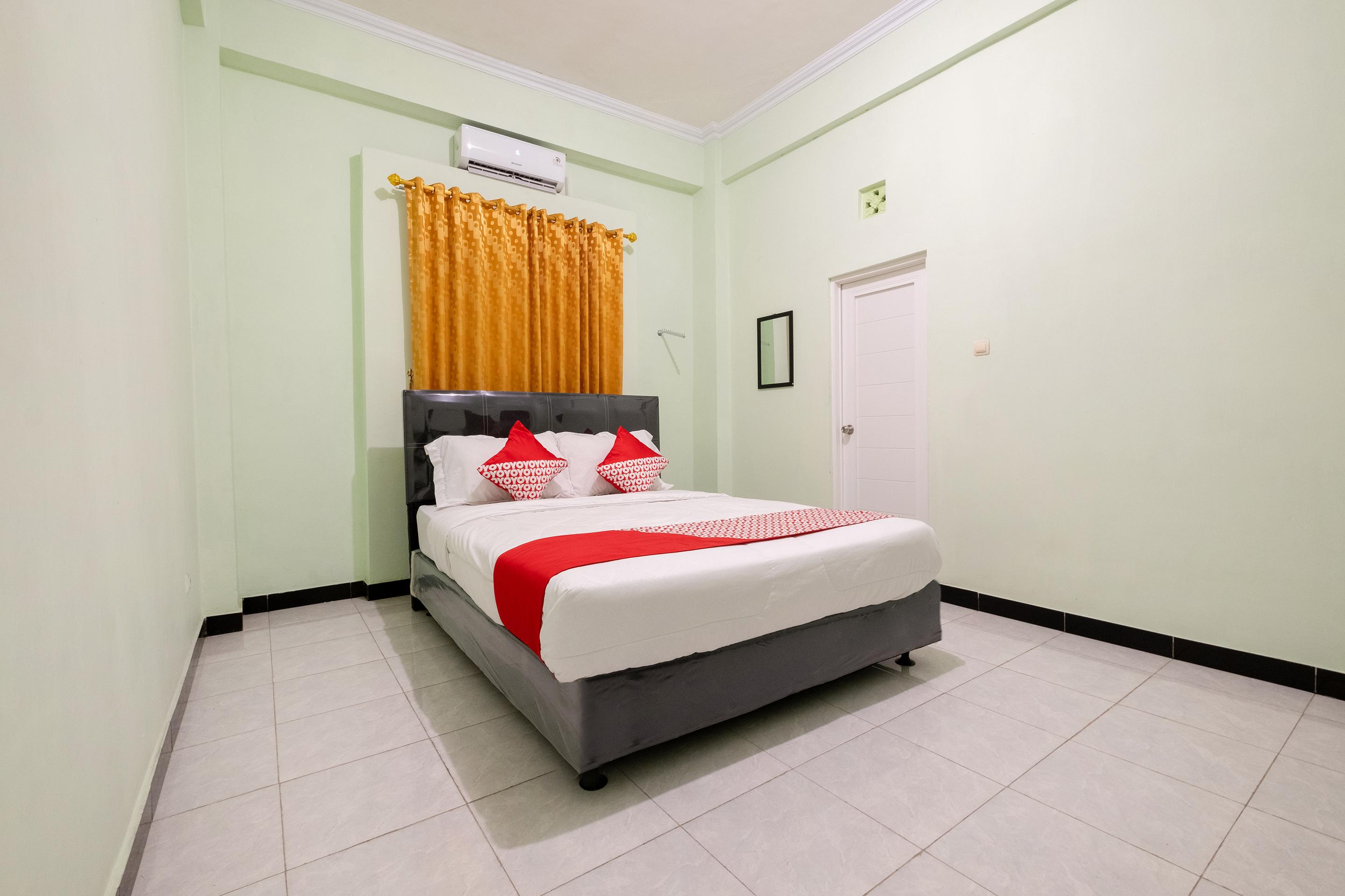 Hotel Reddoorz Syariah Near Alun Alun Wonosari Exterior foto