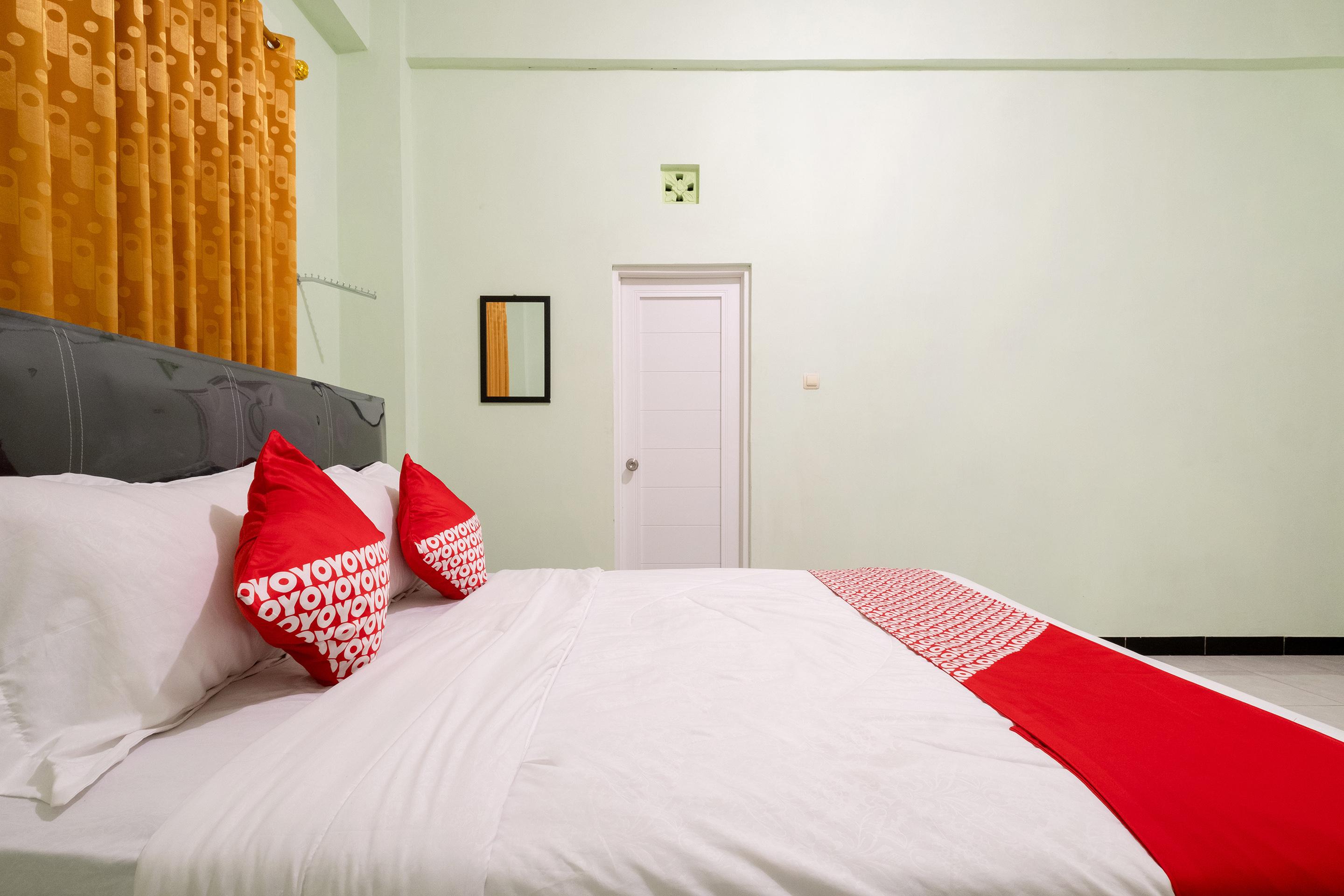 Hotel Reddoorz Syariah Near Alun Alun Wonosari Exterior foto