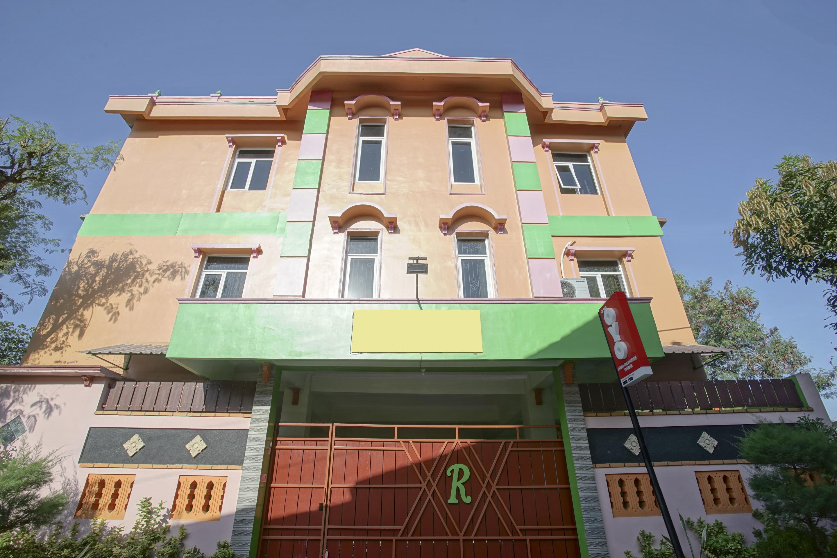 Hotel Reddoorz Syariah Near Alun Alun Wonosari Exterior foto